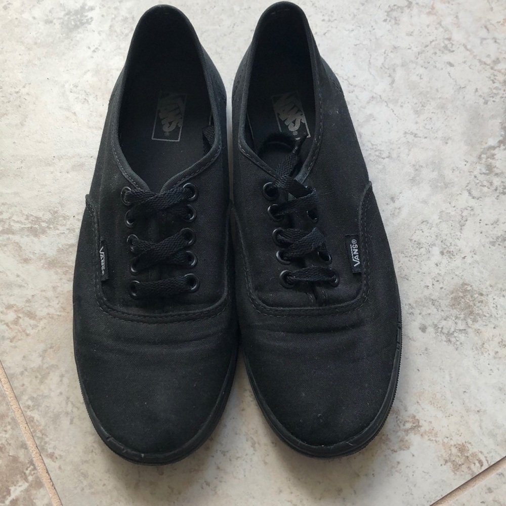 Black vans.